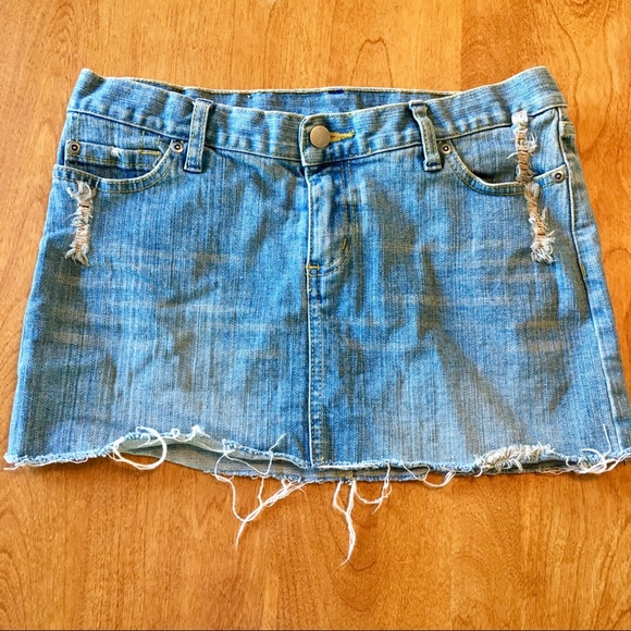 Bud Light Womens Mini Skirt Distressed Denim 5/6 - Picture 4 of 7